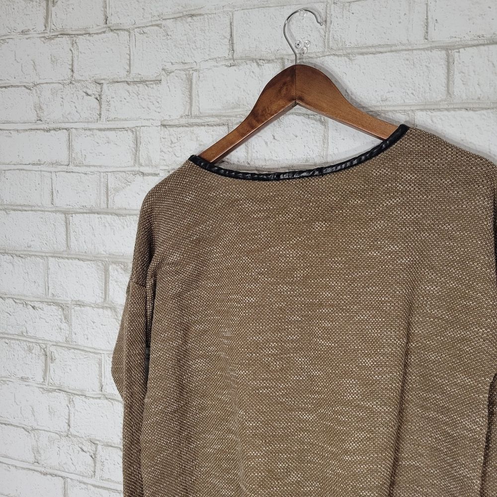 Forever 21 brown sweater - Picture 10 of 13